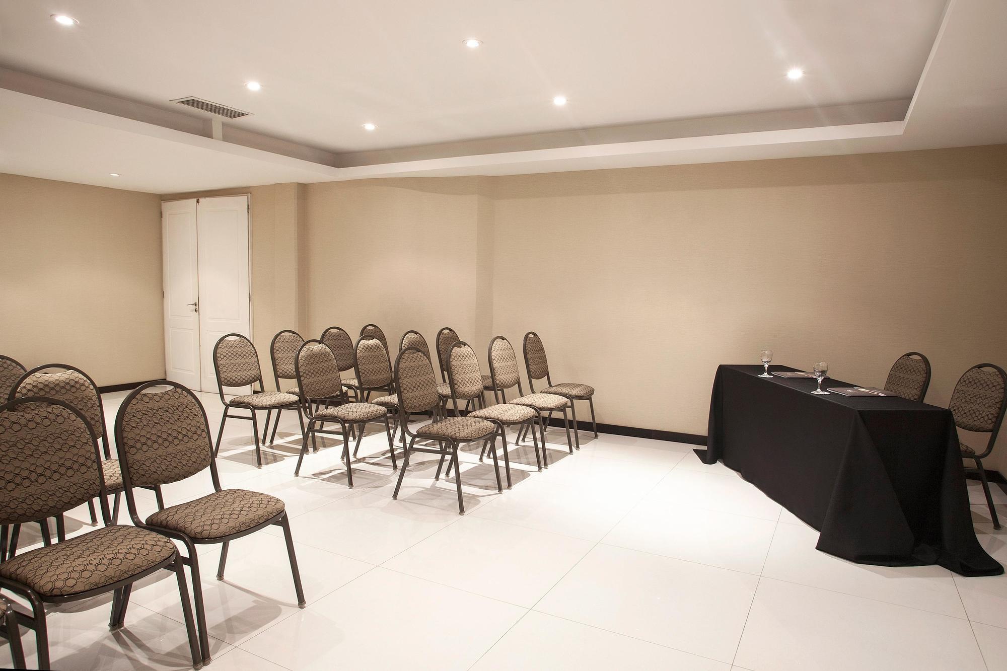 Hr Luxor Hotel Buenos Aires Buitenkant foto